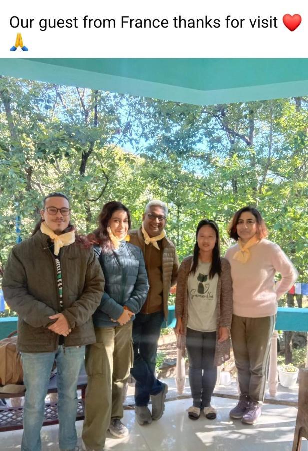 Anna Homestay Dirang Bagian luar foto