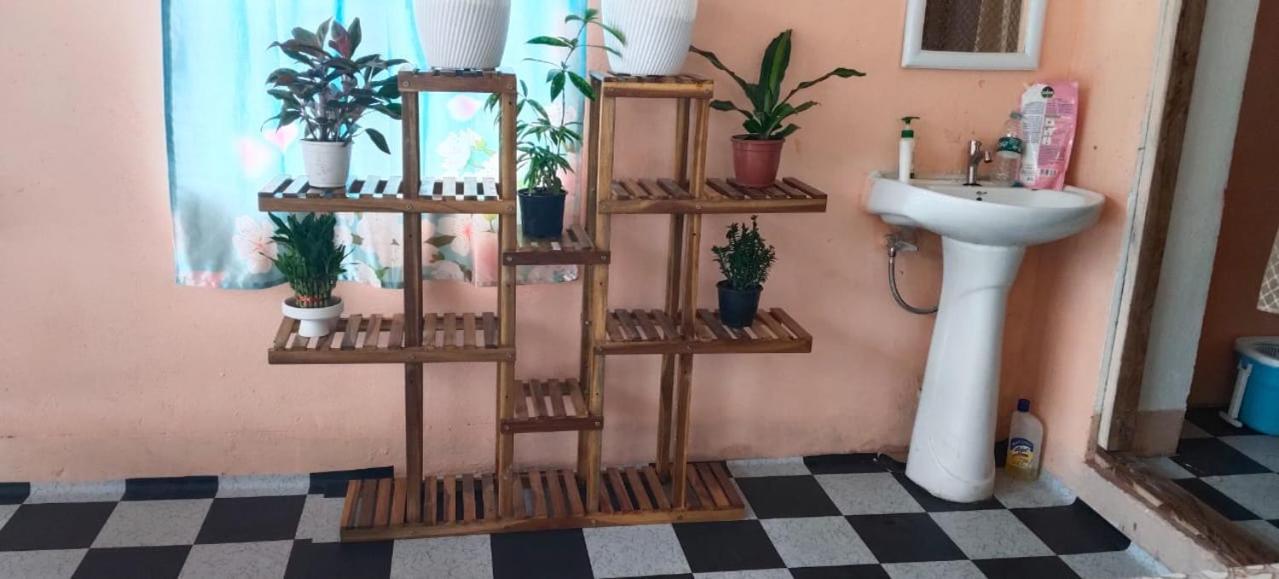 Anna Homestay Dirang Bagian luar foto